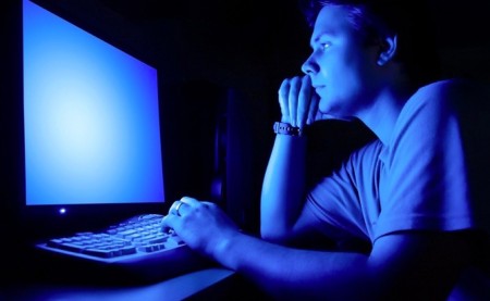 exposition lumière bleue